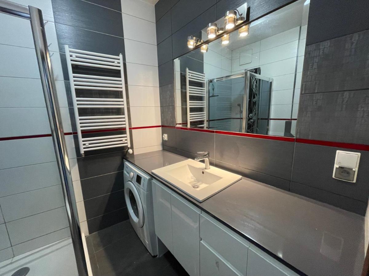 Gdynia Apartament 42 M Z Miejscem W Garazu Z Winda Blisko Centrum I Morza Екстер'єр фото